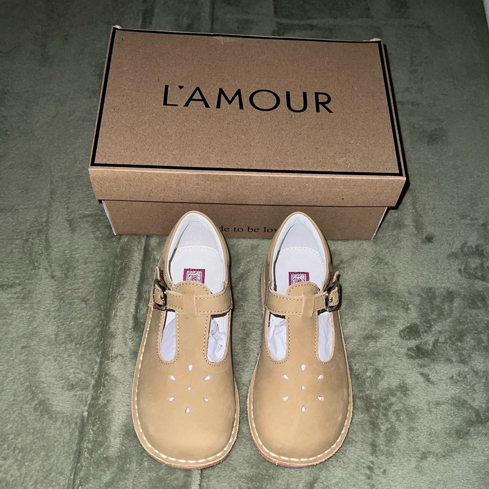 Brand new girls Mary Jane shoe